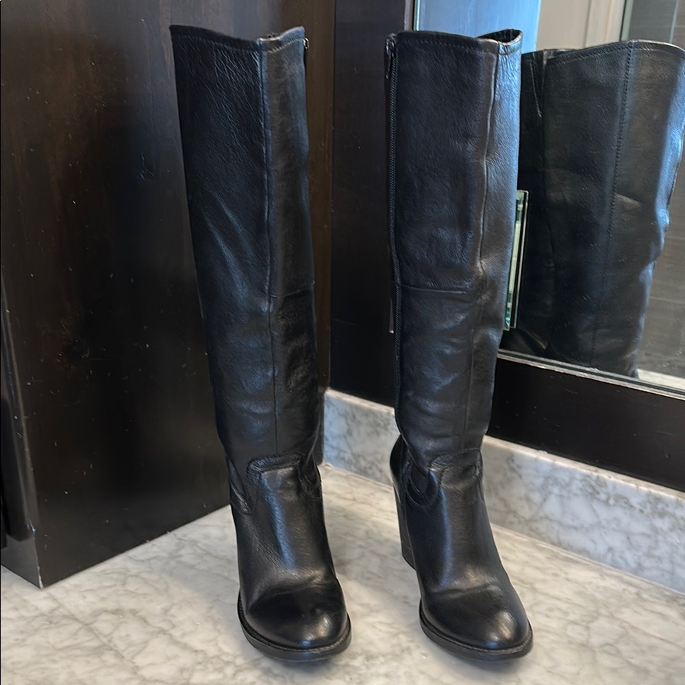 Steve Madden - Carrter Black Leather